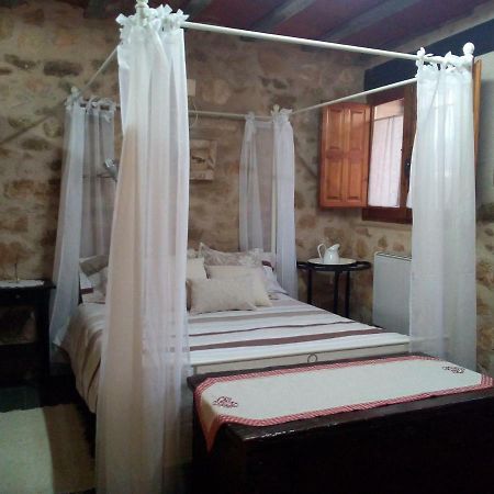 Arnés Casa De Vacances La Vella Era מראה חיצוני תמונה